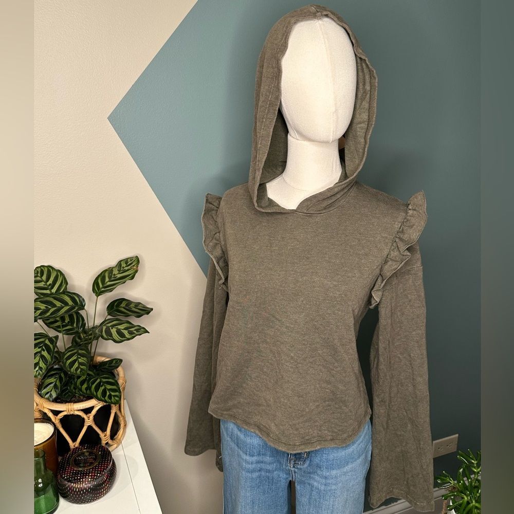 Project Social T Carina Ruffled Crop Hoodie Boho Streetwear Pullover NWT Small